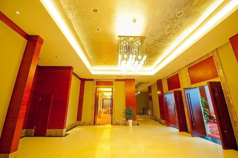Wenhui International Hotel 昆明 外观 照片